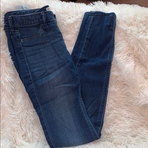 Hollister skinny jeans